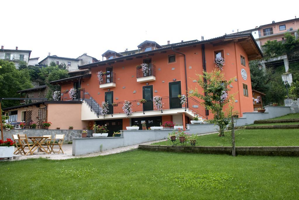 Bed and Breakfast Al Pasche Дронеро Екстер'єр фото